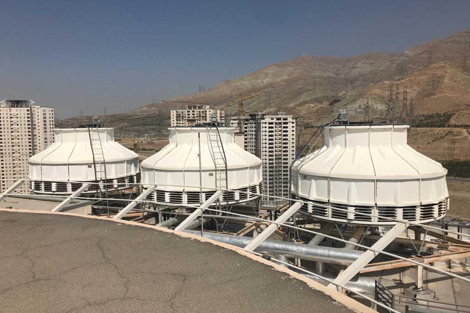 برج مسکونی ٢٩ طبقه مروارید ورداورد